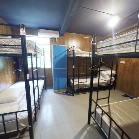 Dong Shan Gaga Hostel Гуанчжоу Экстерьер фото